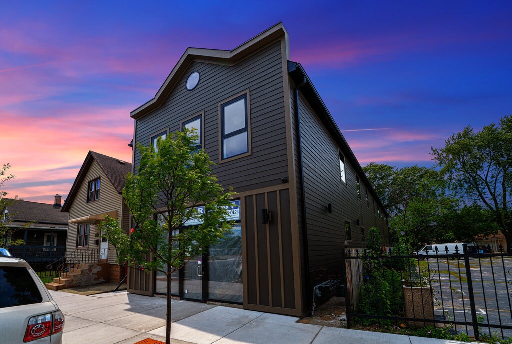 Foto del edificio - 13426 Old Western Ave