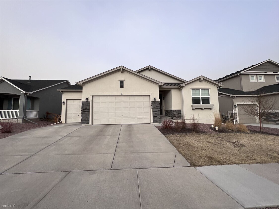 4 br, 3 bath House 7383 Lewis Clark Trail House Rental in Colorado