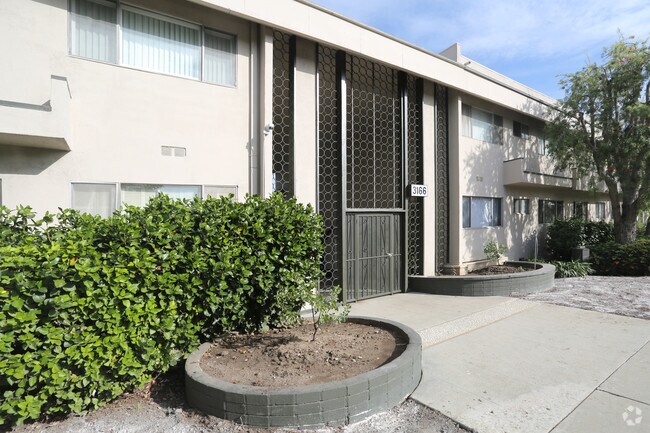 Foto del edificio - Clover Manor
