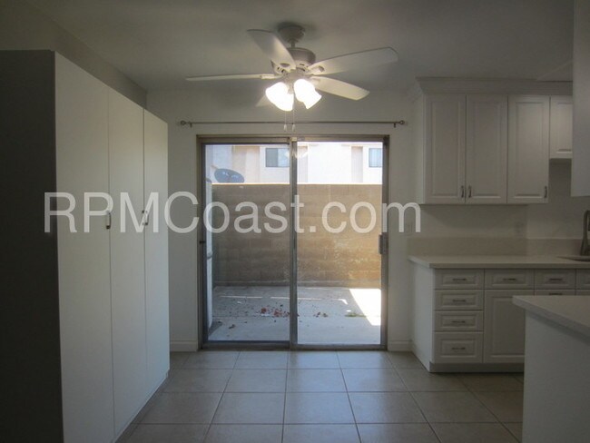 Foto del edificio - 715 S Webster Ave