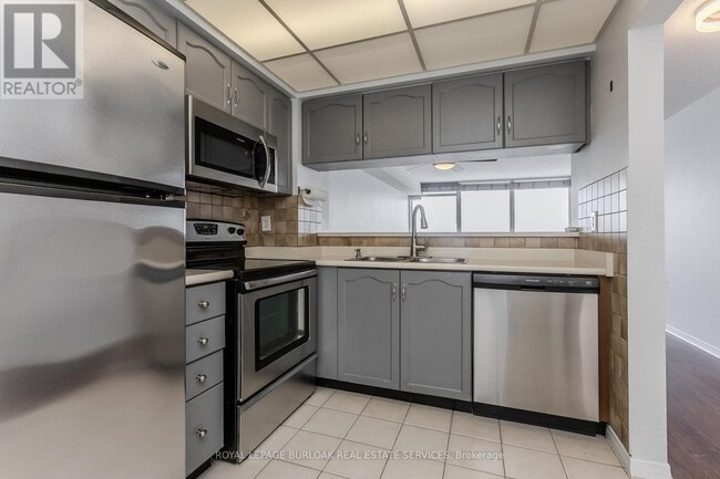 Building Photo - 495 Hwy 8