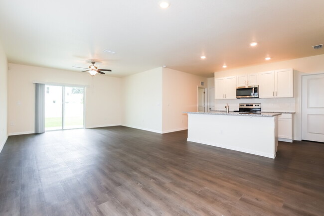 Foto del edificio - 4020 Shady Foxtail Ct