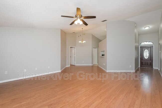 Building Photo - 1213 Grassy Meadow Pl