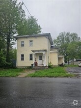 Building Photo - 802 Franklin St