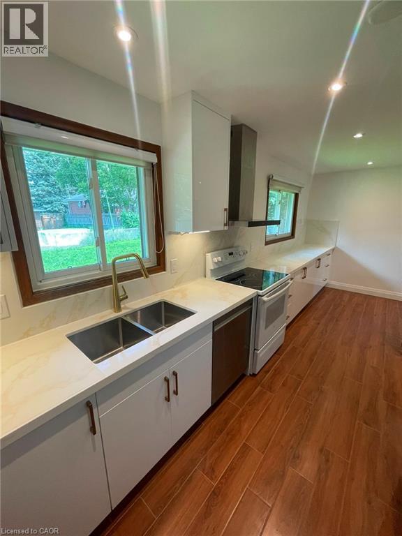 Building Photo - 6 Kara Lee Ct
