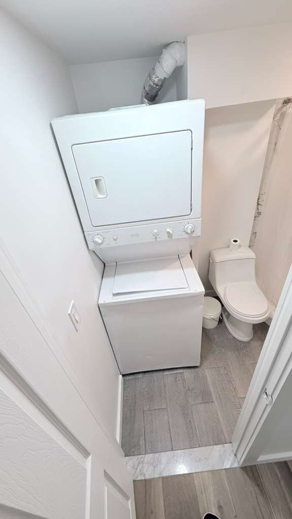 Foto del edificio - 5956 Hasbrook Ave