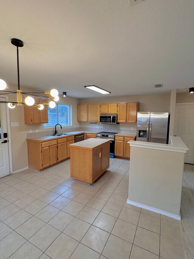 Foto del edificio - 3106 Imperial Dr