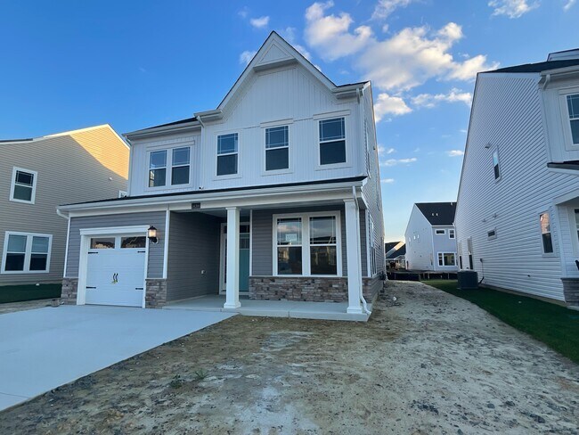 Building Photo - 34266 Graham Cir