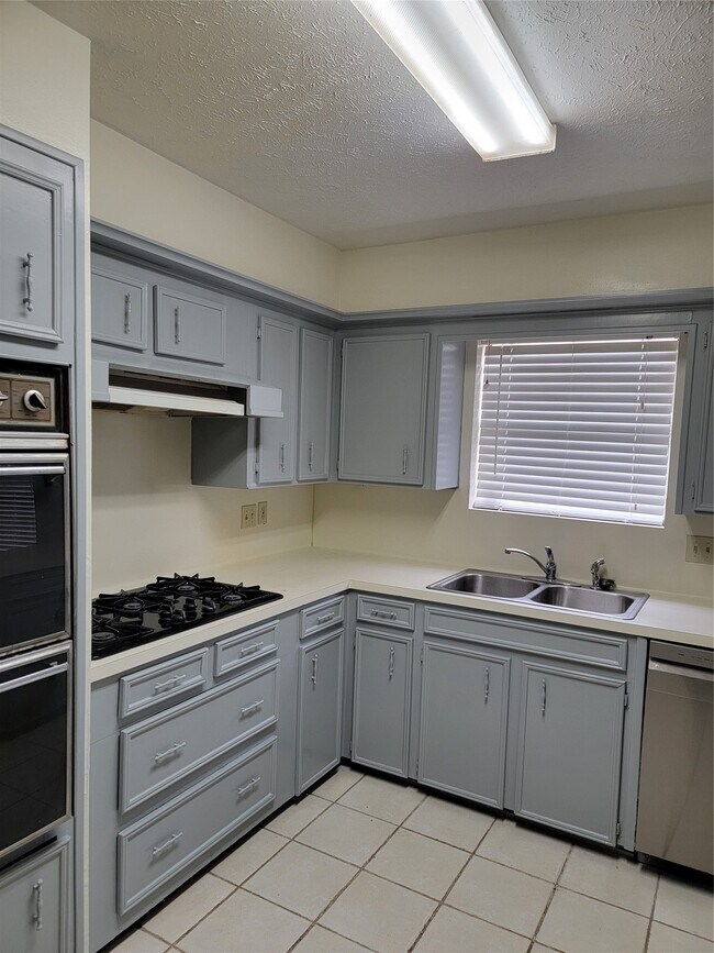 Foto del edificio - 11507 Sagemeadow Ln