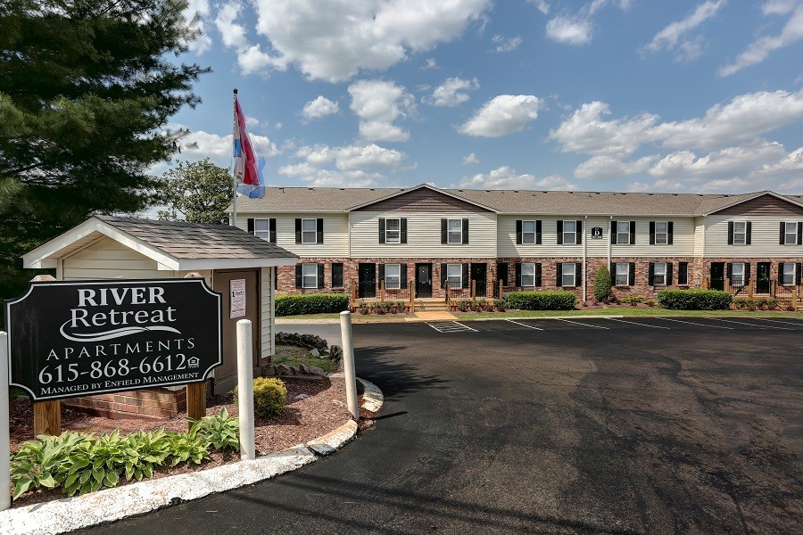 Primary Photo - River Retreat Apartments