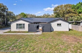 Building Photo - 6121 Bass Hwy