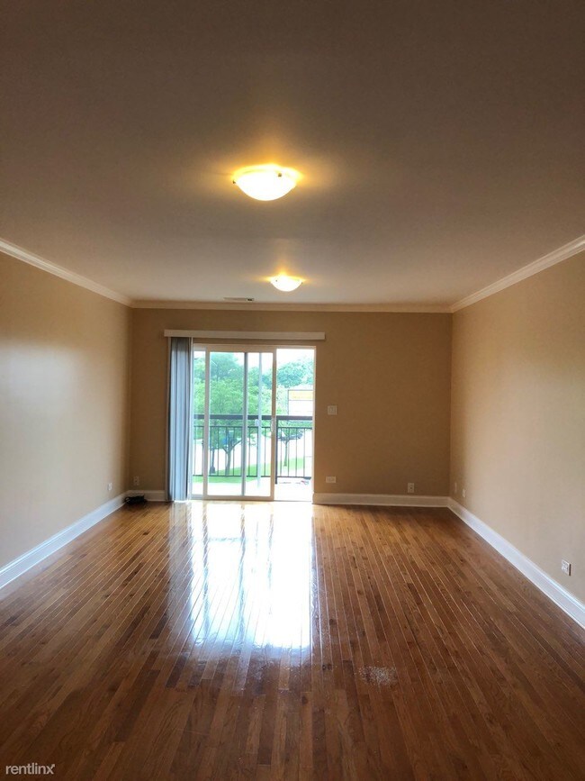 Foto del edificio - 7850 W Addison St