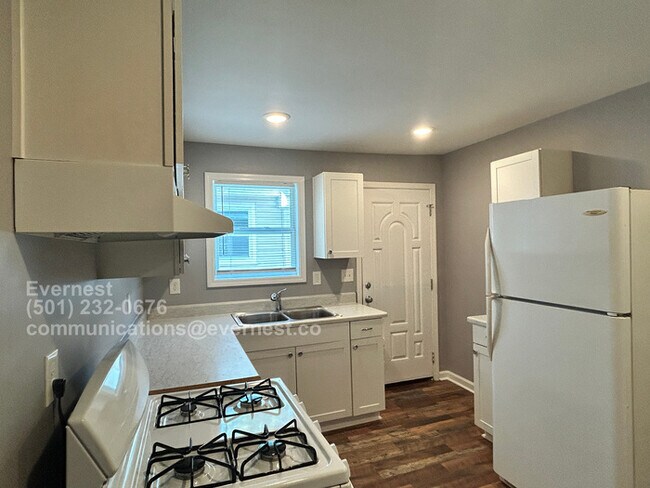 Foto del edificio - 736 N Montgomery St