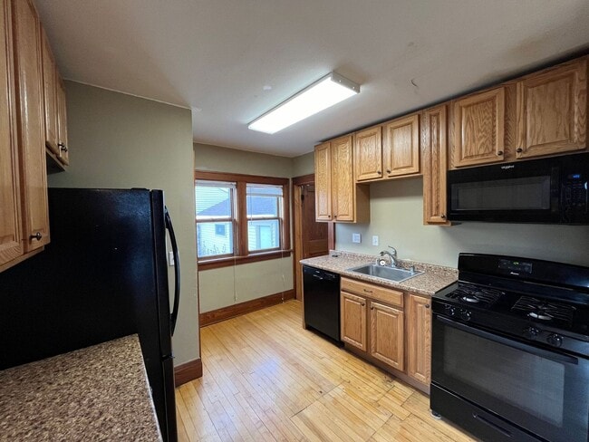 Building Photo - 3 Bed 1 Bath Single Family Home in Wausau