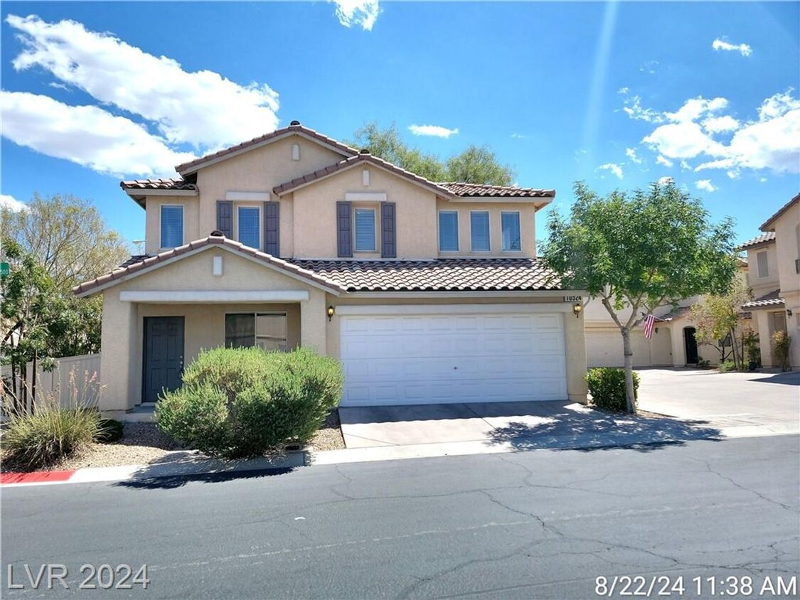 Primary Photo - DON'T PASS THIS ONE UP!! SUPER CUTE HOME W...