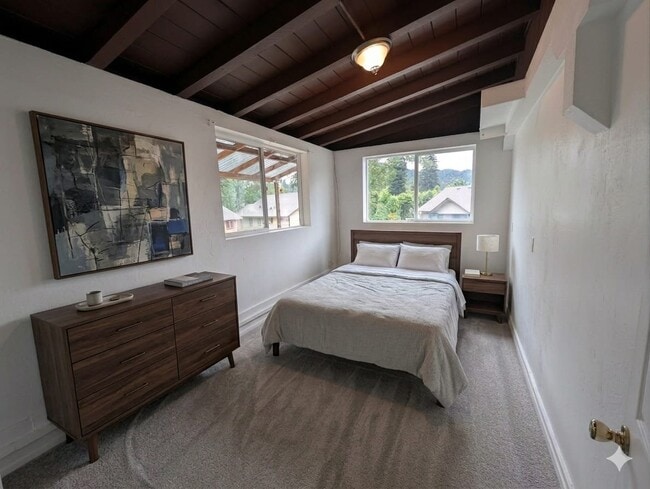 Building Photo - 14301 Mill Ct