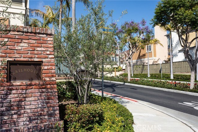 Foto del edificio - 2695 Bungalow Pl