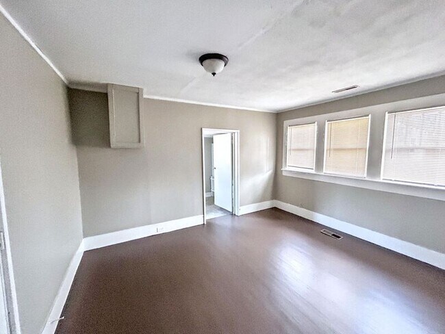 Foto del edificio - 1312 Wharton Ave