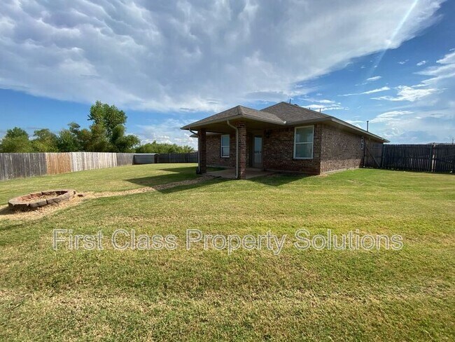 Foto del edificio - 2101 NW 199th St