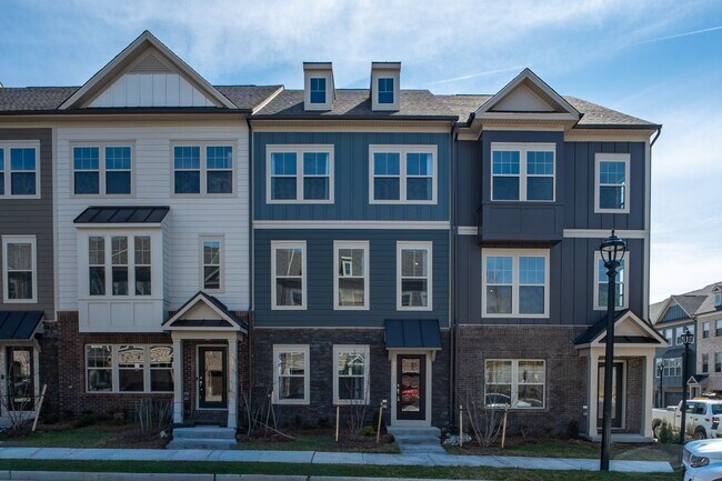 Foto del edificio - 236 Chianti Ter SE