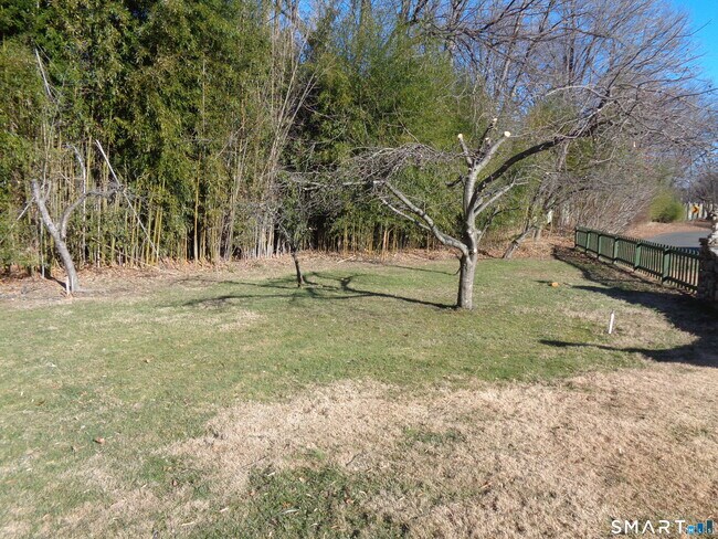 Foto del edificio - 77 Linden Ave