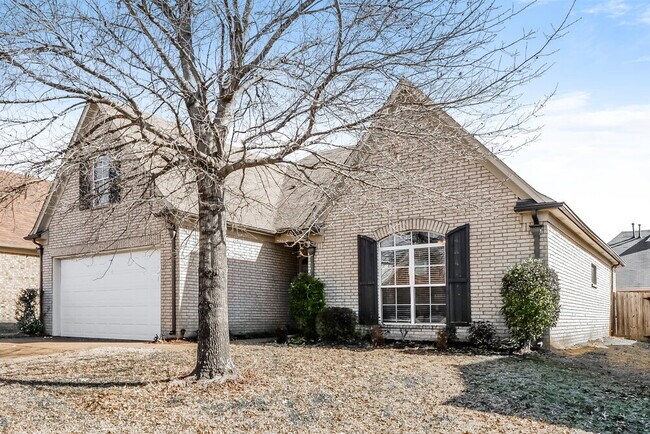 Foto del edificio - 1516 Sawmill Creek Ln