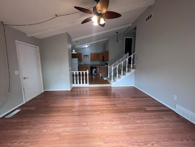 Foto del edificio - Two Bedroom Duplex in Kentwood!