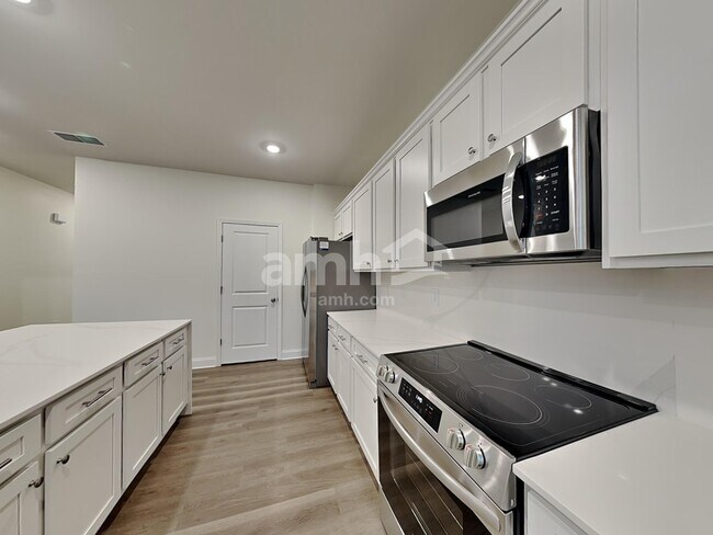 Foto del edificio - 820 Jubilation St