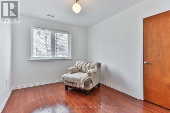 Building Photo - 231 Goulding Ave