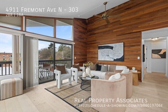 Building Photo - 4911 Fremont Ave N