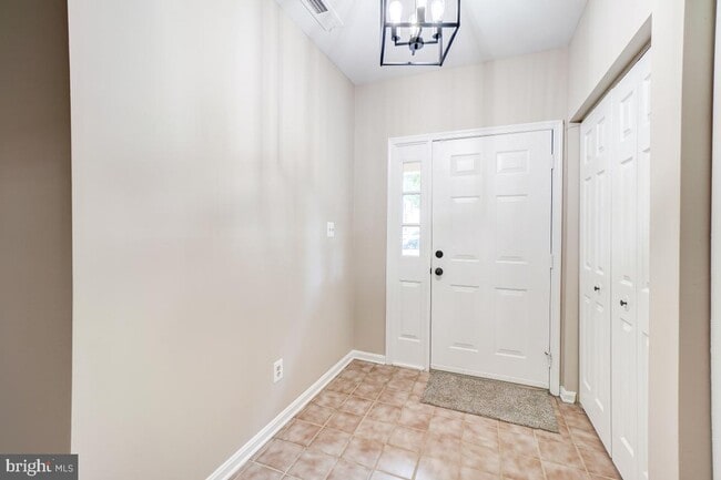 Building Photo - 14400 Colonel Fenwick Ct