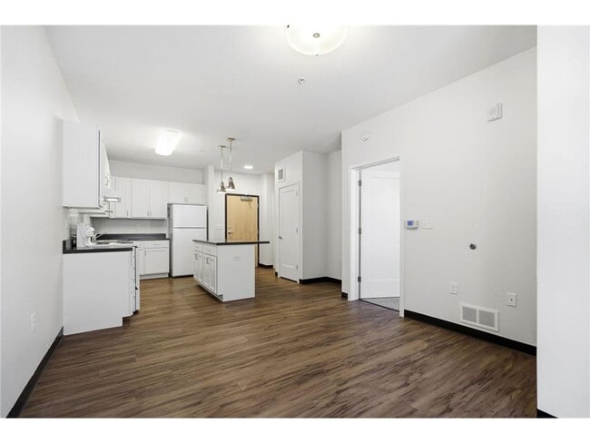 Foto del edificio - 2318 Jefferson St NE