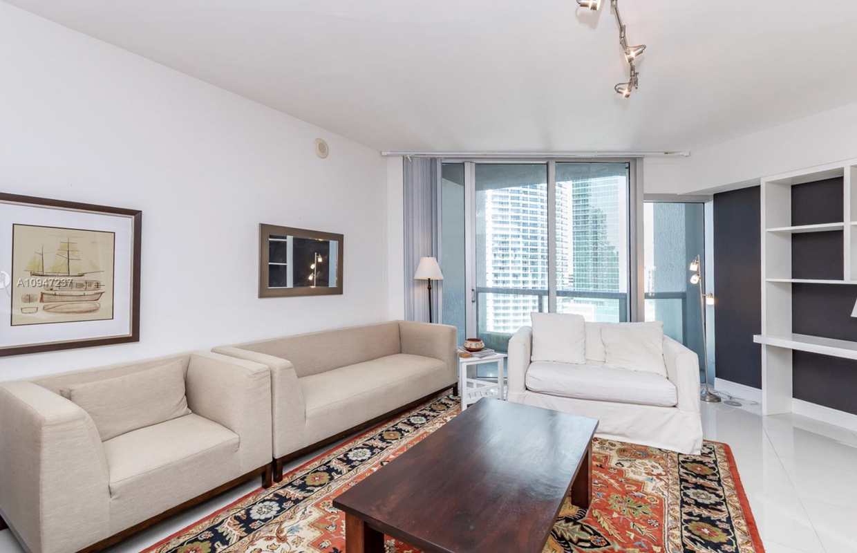 Building Photo - 477 Brickell Ave