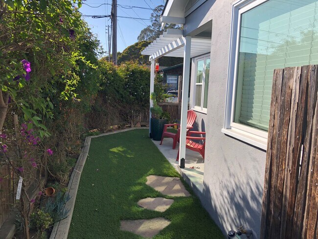 Entry/Front of House - 501 Eaton St