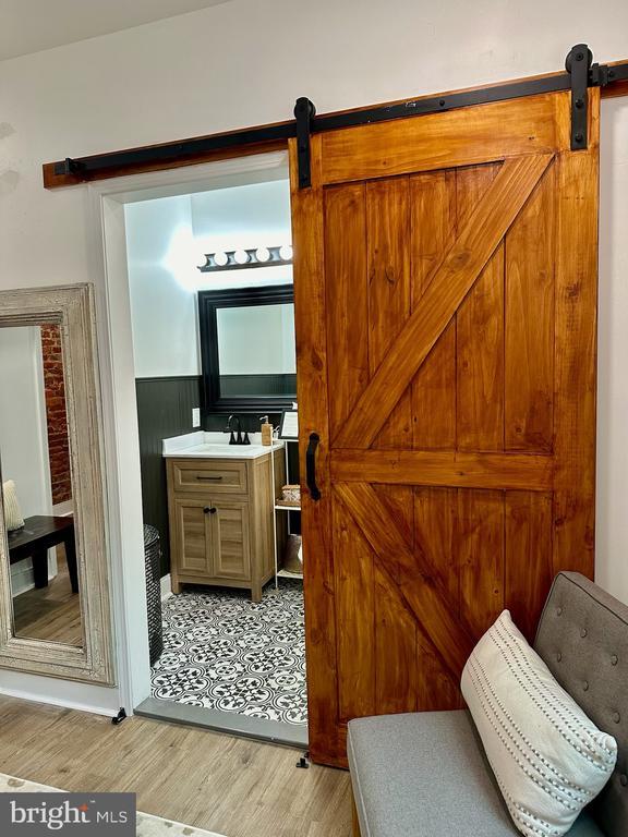 Foto del edificio - 6248 Sansom St