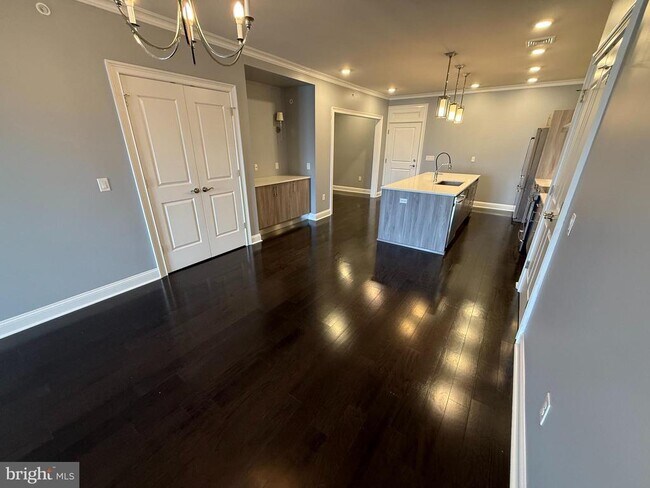 Foto del edificio - 200 N Sycamore St