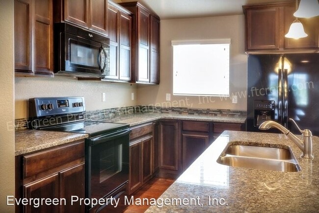 Building Photo - 4 br, 3 bath House - 1732 Deep Woods Lane