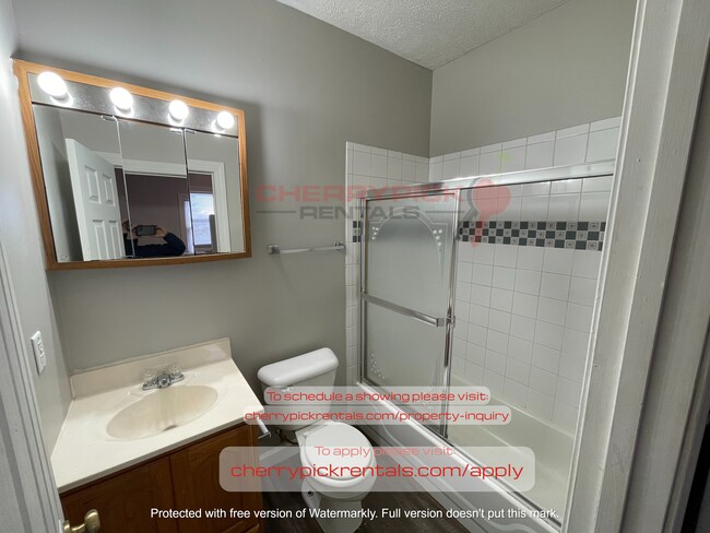Foto del edificio - 1819 Pinkney St