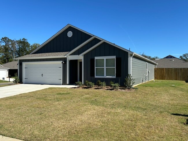 Building Photo - McCalla Trace Newly Constructed 4 BR/ 2 Bath one level house 1774sqft