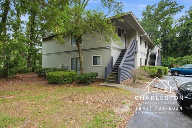 Building Photo - 2741 Jobee Dr