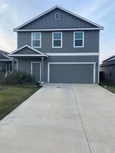 Building Photo - 385 Amber Gln