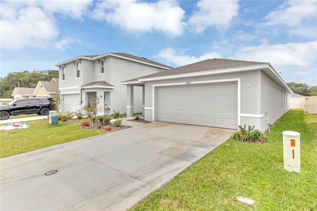 Foto del edificio - 2872 NE 21st Ct Rd