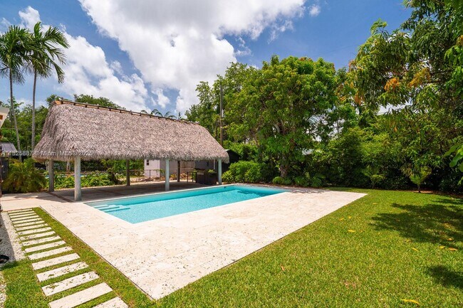 Foto del edificio - 6761 SW 76th Terrace