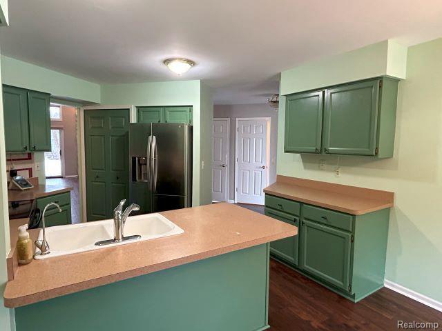 Foto del edificio - 8767 Townsend Dr