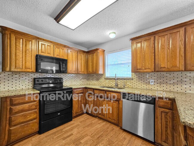 Foto del edificio - 7404 Crosswicks Cir
