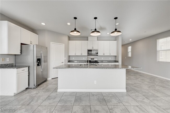 Foto del edificio - 2944 Aragon Ter Wy