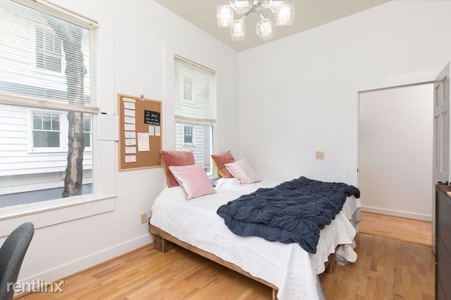 Foto del edificio - 2 br, 2 bath Condo - 201 Broad St 2 Unit 2