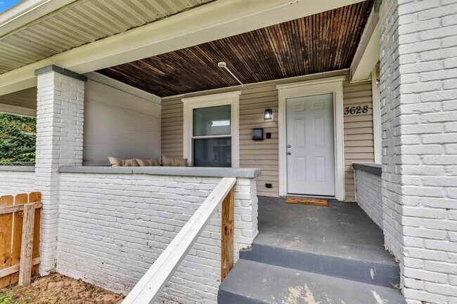 Foto del edificio - 3628 Birchwood Ave