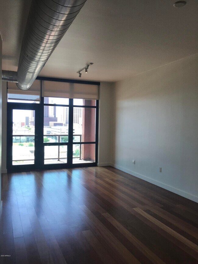 Foto del edificio - 310 S 4th St