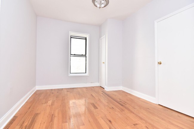 Foto del edificio - 615 W 135th St